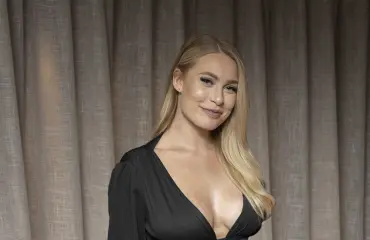 TIS-Krete paljastaa suhdestatuksensa!