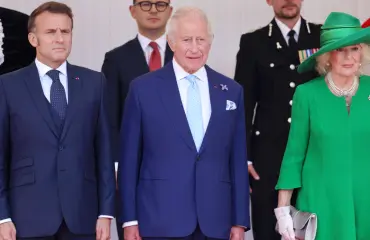 Hurjat kuvat! Kuningas Charlesin ulkomuoto herätti huolta