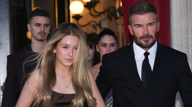 Repivät riidat! Harper Beckham 14 vuotta – isoveljeltä kylmä kuittaus