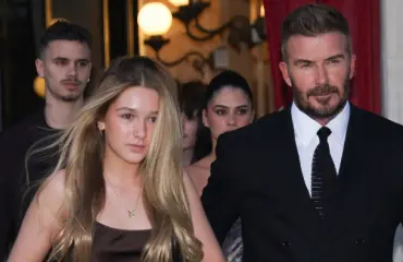 Repivät riidat! Harper Beckham 14 vuotta – isoveljeltä kylmä kuittaus