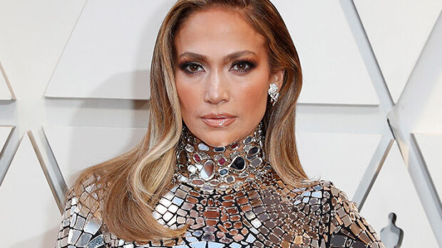 Jennifer Lopez hämmentää somessa - mistä ihmeestä on kyse? Jennifer Lopez