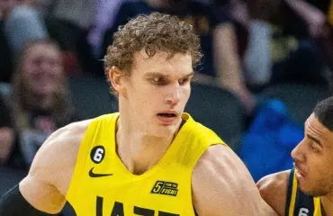 Lauri Markkanen vaihtoi alaa