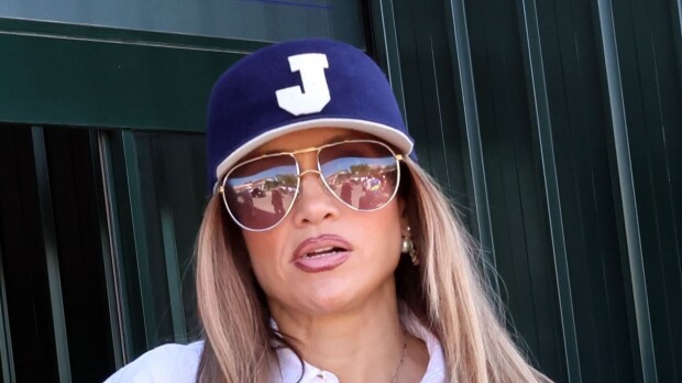 Tunnistaisitko? Tältä maailmantähti Jennifer Lopez näyttää meikittömänä!
