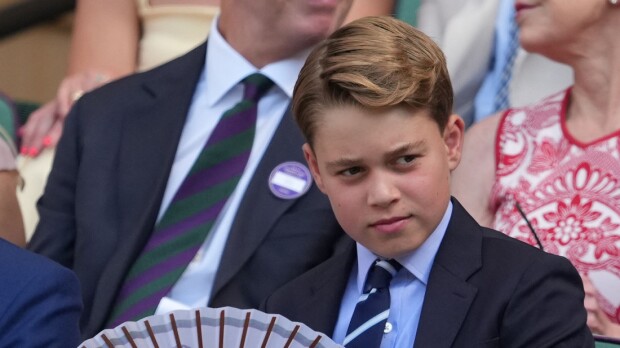 Kuitti supertähdille! Näin Prinssi George, 11, kommentoi tennistaitojaan