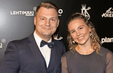 Muistatko Bile-Danin? Tältä Eveliina Uosukaisen exä näyttää nyt