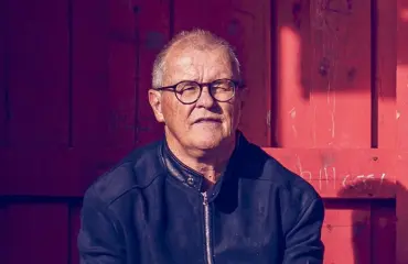 Perheenisä petti vaimoaan miesten kanssa