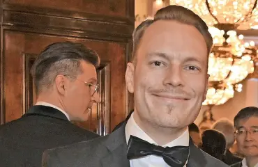Jösses, mikä adonis! Markus Räikkönen esittelee kesäkuntoaan