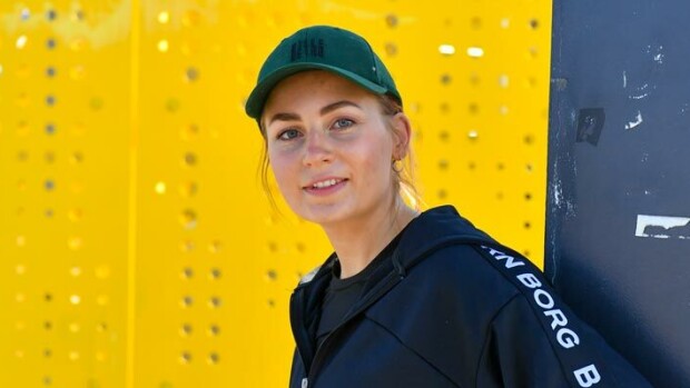 Leo Stillmaniin yhdistetty Karoliina Tuominen keksi uuden tavan puhua tuhmia Karoliina Tuominen