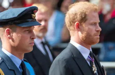 Prinssi Harrylle ja prinssi Williamille suru-uutinen