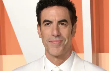 Uskomaton muodonmuutos! Eronneesta Borat-tähdestä tuli lihaskimppu