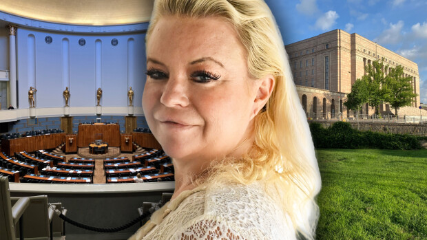 Nyt jysähti! Johanna Tukiainen kertoo lähtevänsä politiikkaan