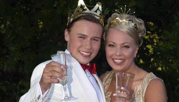 Vuoden 2002 tangokuninkaalliset Mikko Kilkkinen ja Johanna Pakonen.