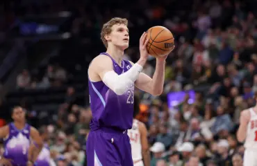 Salakuva! Lauri Markkanen ällistytti Citymarketissa – ”Ei ikinä onnistuisi USA:ssa”