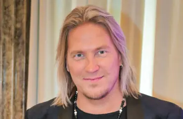Sami Kuronen ja Saana-rakas lemmenlomalla
