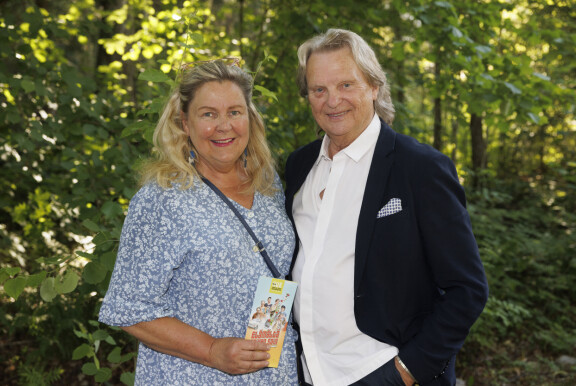 Pauliina ja Pepe viettävät osan kesästään mökkeilemällä Pieksämäen lähistöllä.
