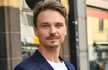 Roope Salminen ulos suosikkiohjelmasta