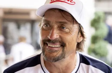 Teemu Selänne nauratti asiakkaita kesken ruokaostosten – salakuva!