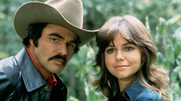 Sally Field kärsi Burt Reynoldsin mahtailusta - 'Ei tehnyt minulle hyvää'