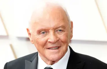 Mitä ihmettä?! Tältä Anthony Hopkins näyttää nykyään