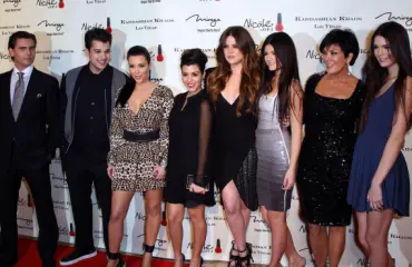 Kuinka hyvin tunnet Kardashianit? Tee testi!