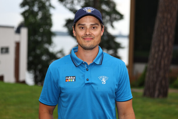 Sebastian Aho kertoi kesäkuulumisia Seiskalle.