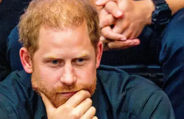 Prinssi Harry raivostui skandaalin keskellä – ala-arvoinen Diana-viittaus