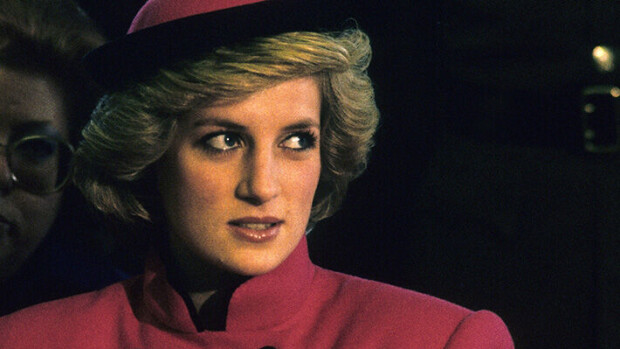 Kylmäävä kuva prinsessa Dianan haudalta! Diana