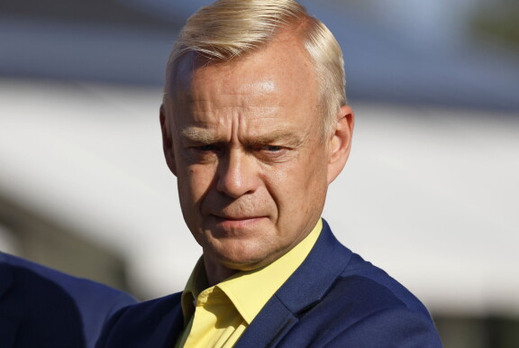 Timo Heinonen (kok) kertoo vierailevansa usein aivoinfarktista toipuvan Ben Zyskowiczin luona.