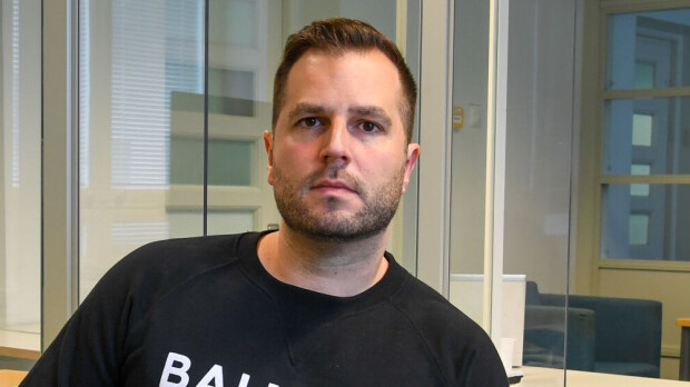 Niko Ranta-aho ja Mel-rakas juhlivat ökyravintolassa