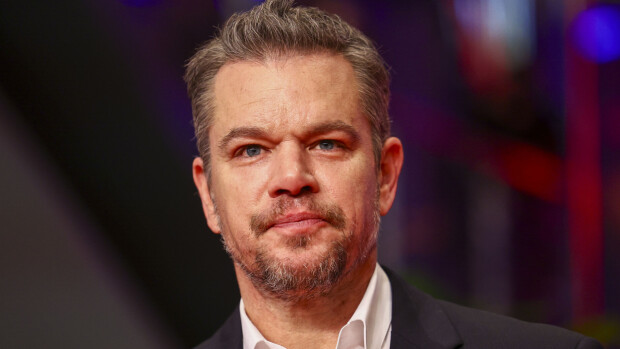 Jösses, mikä pyykkilauta! Matt Damonin tuoreet kuvat hätkähdyttävät