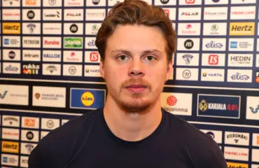 Kasperi Kapanen ja Matleena-rakas: Upeat raskauskuvat