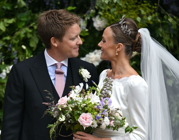 Hugh'n ja Olivian häitä juhlittiin vuonna 2024.