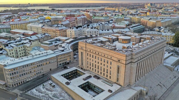 IL: Kansanedustaja teki itsemurhan Eduskuntatalossa