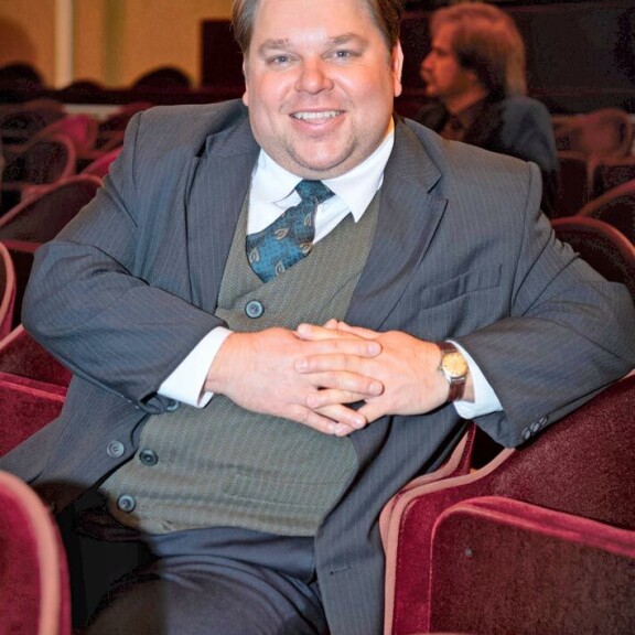 Kesken haastattelun Mikko nappasi puhelimensa ”salaista proggista” varten ja alkoi kuvata videota. – Haastattelussa vielä ollaan. Ei tästä mihinkään pääse, kun Seiska painaa saakeli prässiä päälle! Kesken haastattelun Mikko nappasi puhelimensa ”salaista proggista” varten ja alkoi kuvata videota. – Haastattelussa vielä ollaan. Ei tästä mihinkään pääse, kun Seiska painaa saakeli prässiä päälle!