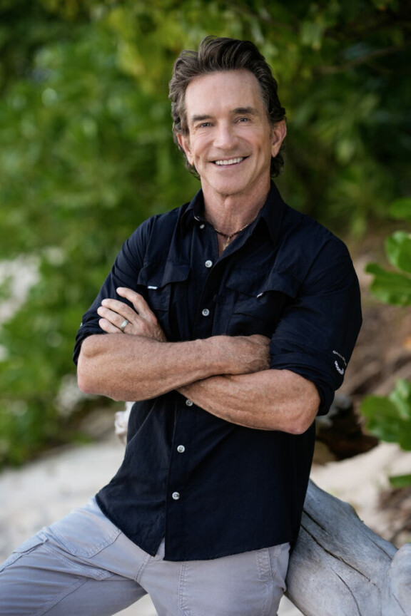 Juontaja Jeff Probst muistuttaa, ettei kukaan kilpailijoista voi olla varma pääsystään mukaan ohjelmaan ennen kuin kuvaukset alkavat.