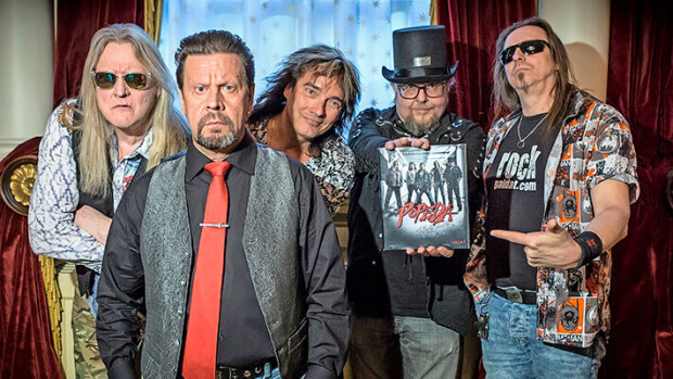 Popedan Costello harmissaan bändin lopettamisesta: 'Mustajärven henkilökohtainen päätös' Popeda