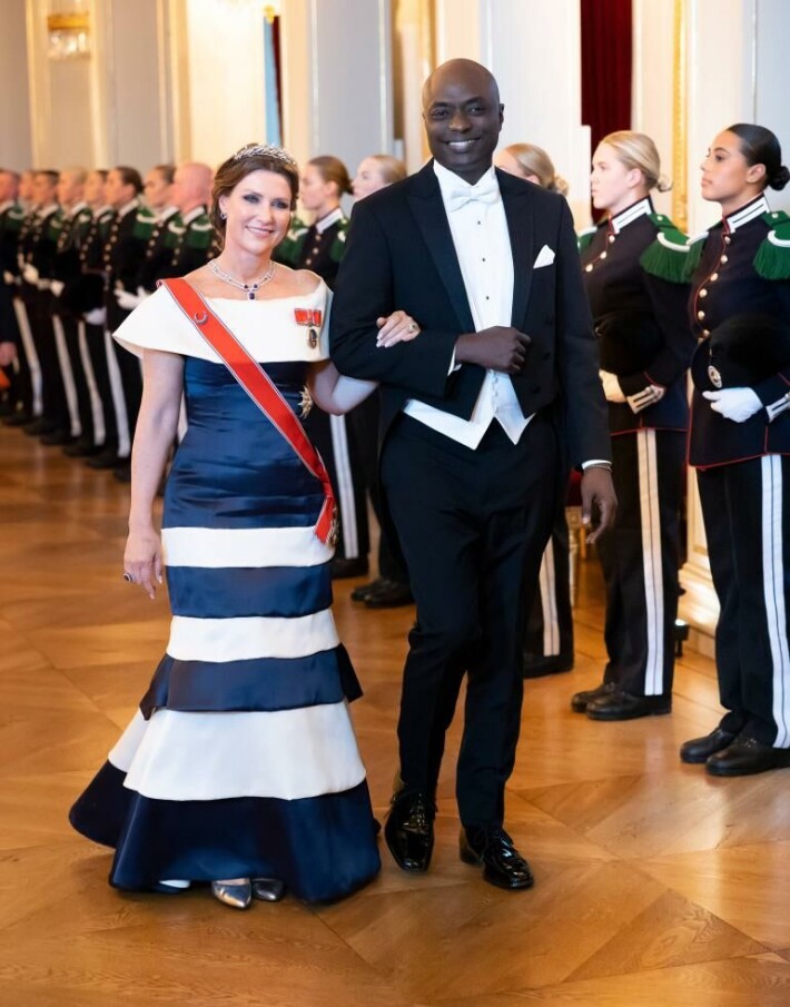 Märtha Louise ja Durek kihlautuivat kesäkuussa. Märtha ja Durek