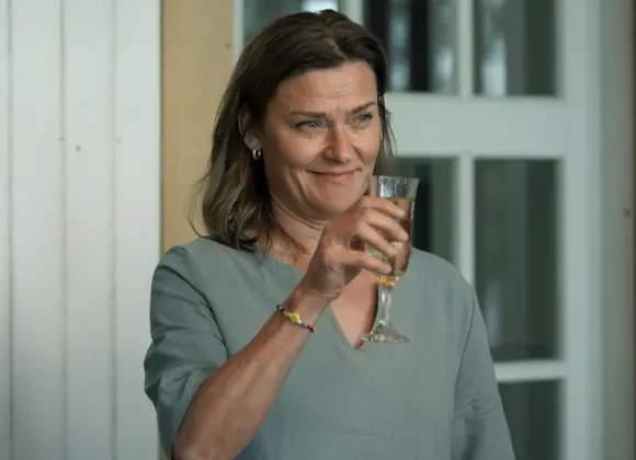 Elokuva-arvio: Pirjo Longan uutuusleffa on masentava