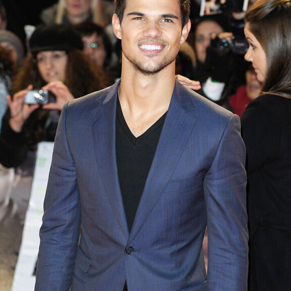 Tältä Twilight-tähdet näyttävät 10-vuotta elokuvasarjan loppumisen jälkeen − katso kuvat taylor lautner