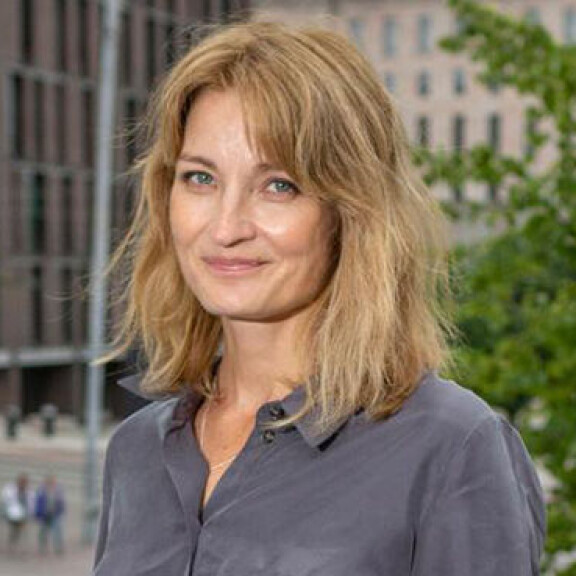 Matleena on nähty viime vuosina muun muassa Modernit miehet ja Maria Kallio -sarjoissa. Matleena Kuusniemi