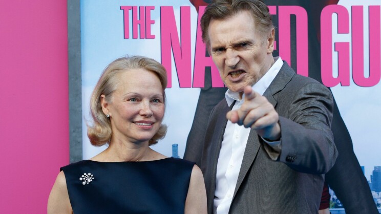 Sisäpiirin lähde: Pamela Andersonin ja Liam Neesonin suhde oli pelkkä mainostemppu!