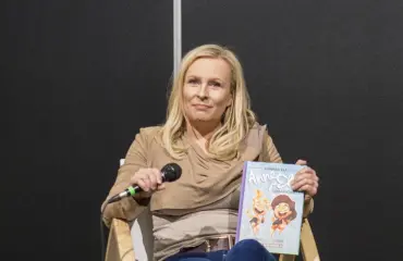 Muistatko vielä Kumman kaa -tähti Heli Sutelan? Tältä hän näyttää nyt!