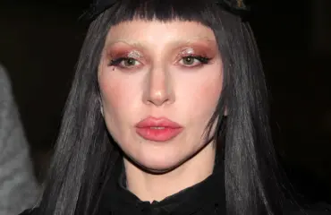 Lady Gagalta shokkiuutinen