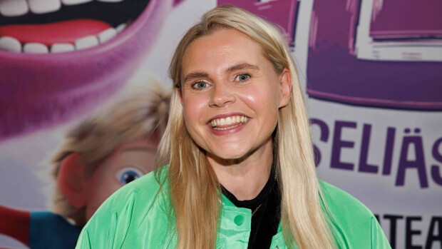 Radiotähti Tytti Junna: Oma vauva yllätti!