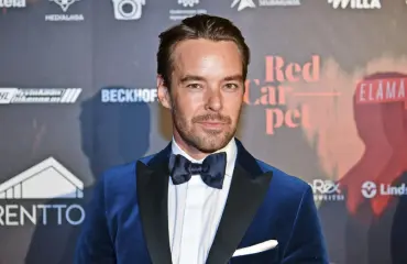 Mikko Leppilampi rikkoi hiljaisuuden