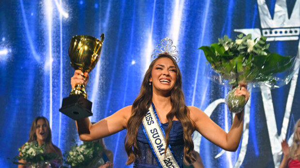 Tuore Miss Suomi valahti kyyneliin!
