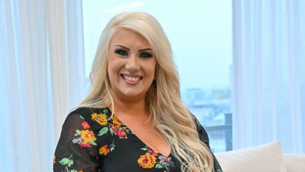 ”Jopa opettajani kiusasi” Miss XL Mira Kontio avautuu rankasta koulukokemuksestaan Mira Kontio
