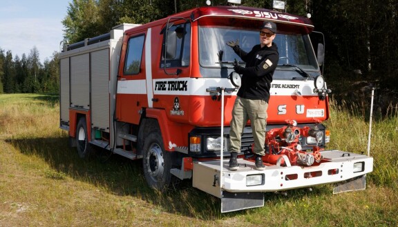 Henkalla on tiluksillaan toki asiaan kuuluvaa turvallisuuskalustoa.