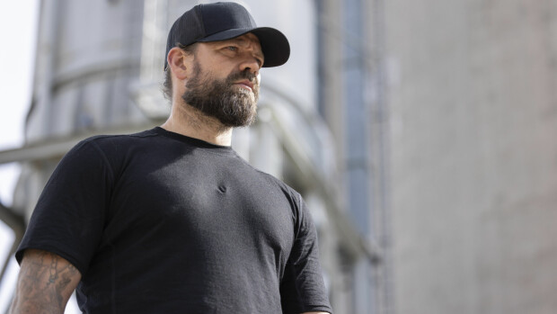 Ammattiurheilija saa runtua Erikoisjoukot-kouluttajilta: 'Miten voi olla noin paskoja suorituksia?'