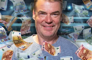 Tilipäivä! Raimo Helminen sai palkankorotuksen